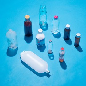 Automatic production line for large infusion in glass bottles