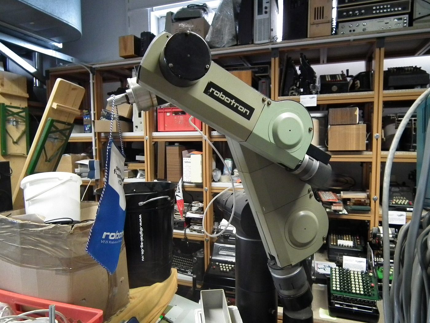 Industrial Robots
