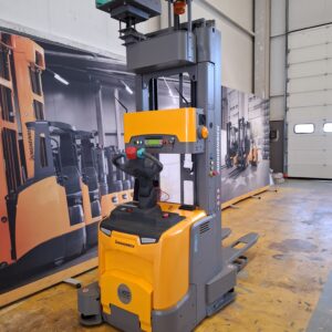 Automated Guided Vehicle for Solar Factory